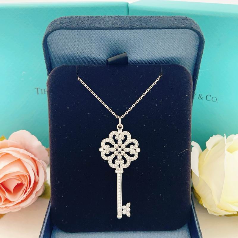 Tiffany Necklace 05yxs19